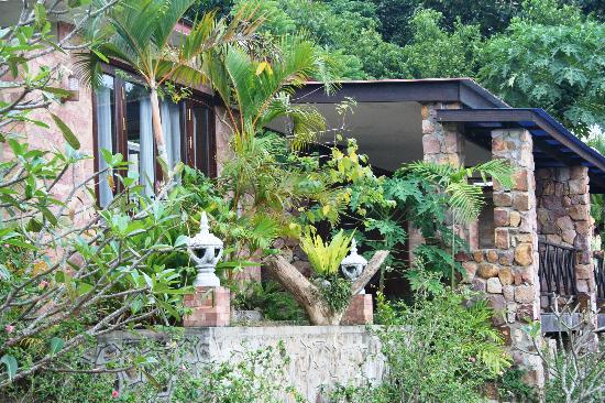 VANNA HILL RESORT 3*